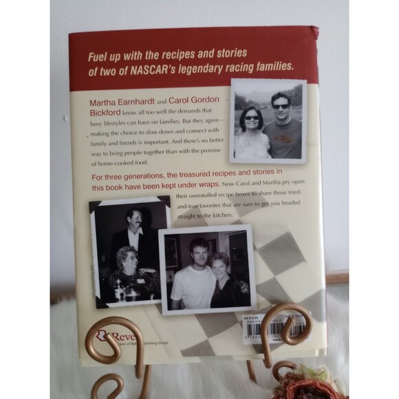 PIT STOP Southern Cookbook by Moms of Racing Legends Jeff Gordon & Earnhardt Jr - Picture 5 of 5